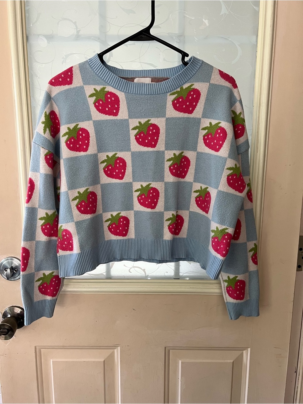 Luna Ivy/Anthropologie sz S checked strawberry pullover cropped sweater.